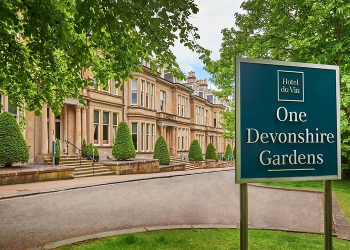 Best Hotels in Glasgow's Iconic West End
